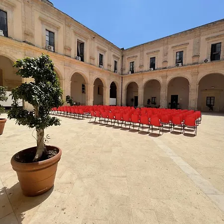 Casacastellett * Modica