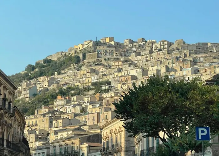 Casacastellett 度假居 *