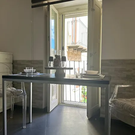 Casacastellett * Modica