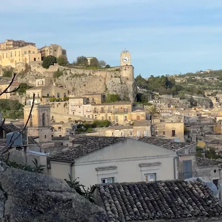 Casacastellett בית נופש