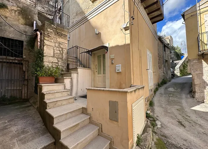 Casacastellett Módica