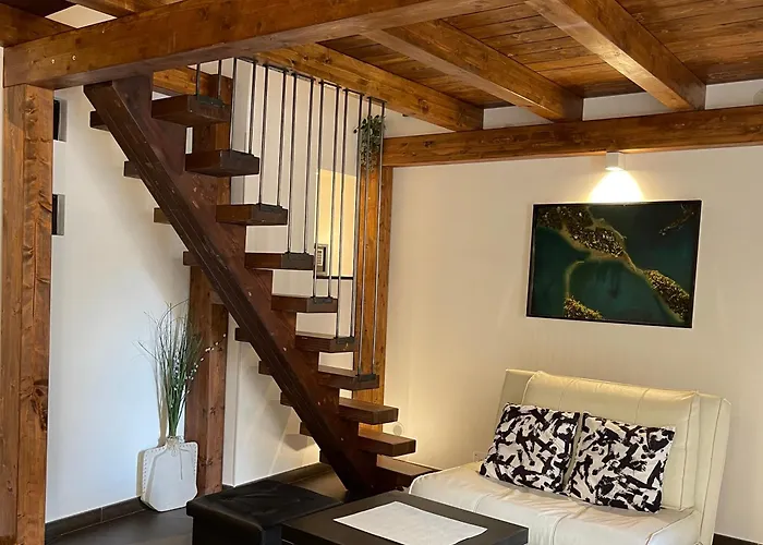 Casacastellett Сasa de vacaciones Módica