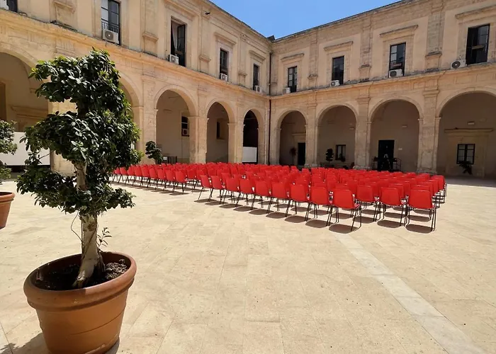 Casacastellett * Módica