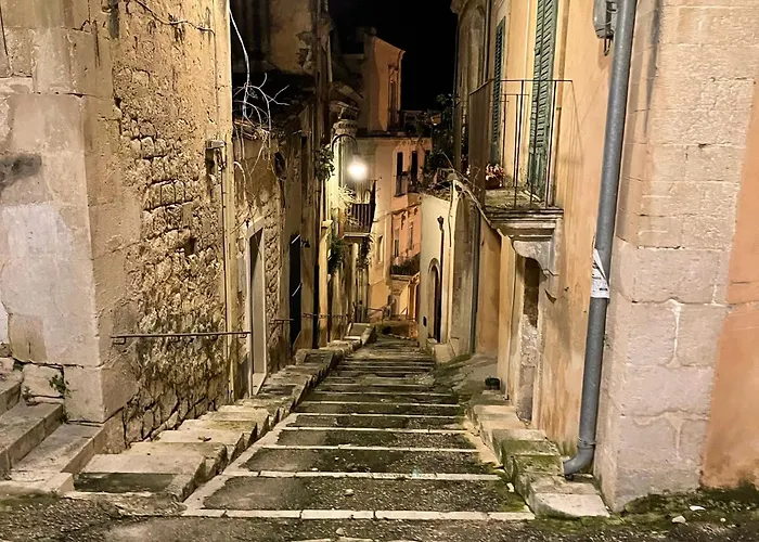 Casacastellett * Módica